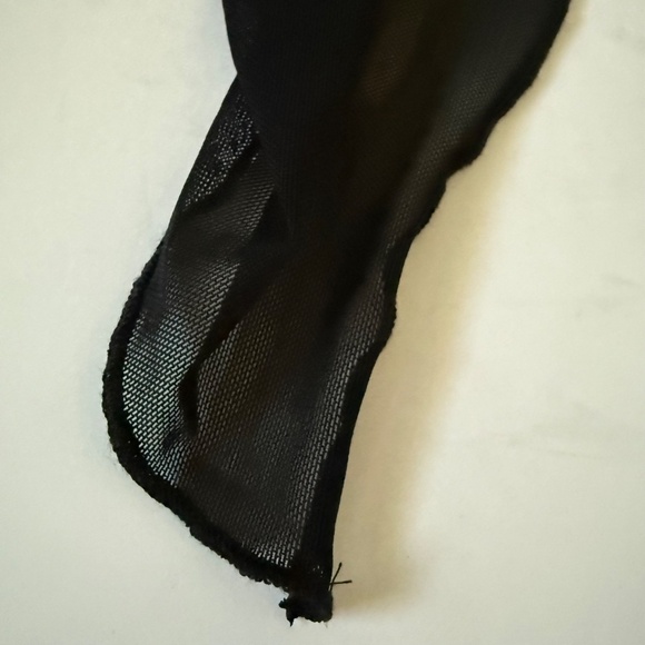 Blanc Clothing Back Sheer Lace Cropped Cami‎ Size Small - Picture 5 of 10